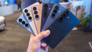 Bảng giá Samsung Galaxy chính hãng mới nhất 23/3: Galaxy A56 vẫn hot, Galaxy S26 Ultra giảm cực mạnh