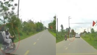 Hà Tĩnh: Camera ghi lại khoảnh khắc hai nữ sinh vượt gác chắn chỉ vài giây trước khi tàu hỏa lao đến