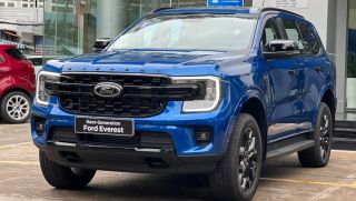 Giá xe Ford Everest lăn bánh đầu tháng 4/2026 cực rẻ, ‘đè đầu’ Hyundai Santa Fe và Toyota Fortuner