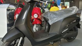 Bảng giá xe máy điện VinFast Evo Grand tháng 4/2026: Cực dễ mua, hút khách hơn xe xăng Honda, Yamaha