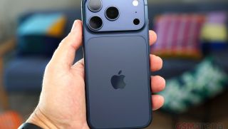 Giá iPhone 17 Pro tháng 4: Giảm gần 3 triệu đồng, chip mạnh, camera zoom 8x, đe nẹt Galaxy S26 Ultra