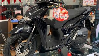 Bảng giá xe Honda SH 2026 tháng 4/2026 'rơi tự do': Khách Việt đổ xô săn SH 125 và SH 160 vì quá rẻ