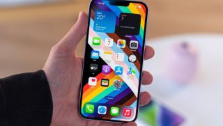 Đây là iPhone màn lớn, pin trâu rẻ nhất Việt Nam tháng 4, không thua quá nhiều iPhone17 Pro Max