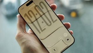 Nhìn lại 3 mẫu iPhone cao cấp chính hãng giảm kỷ lục vào đầu năm 2026, Tim Cook có mơ cũng không ngờ đến