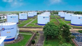 Petrolimex duy trì dự trữ xăng dầu vượt quy định, điều gì giúp nguồn cung không gián đoạn khi thị trường biến động