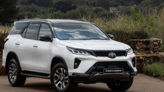 Toyota Fortuner 2027 lộ diện với khung gầm mới khiến Ford Everest và Hyundai Santa Fe ‘lo sốt vó'