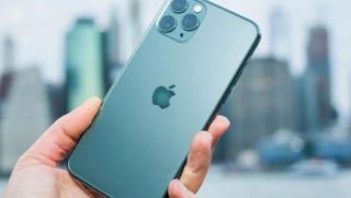 Giá iPhone 11 Pro giảm sâu, iPhone Pro 3 mắt rẻ nhất Việt Nam, tính năng cơ bản iPhone 17 cũng không hơn nhiều