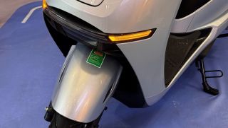 Giá xăng dầu trưa nay 5/5: Lao dốc từ đỉnh xuống đáy, đại lý nhận cọc xe máy Honda không cần đổ xăng