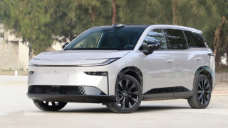 Toyota ‘trình làng’ xe điện hoàn toàn mới: SUV cỡ C giá rẻ chỉ 424 triệu đồng, ‘đe nẹt’ Mazda CX-5