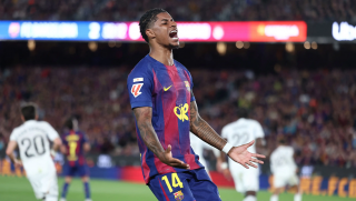 Marcus Rashford phá vỡ cột mốc 41 năm tại Barcelona, lên tiếng về tương lai sau chức vô địch La Liga