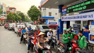 Bảng giá xăng dầu (14/5): Hàng triệu người dân VN mong ngóng giá xăng dầu giảm sâu chiều 14/5, iPhone 17 giá cũ cực tốt