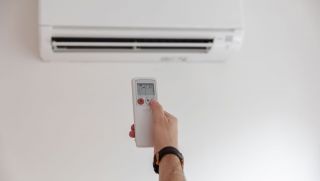 Nắng nóng đỉnh điểm, bật điều hòa nhớ ấn nút này, lạnh nhanh, mát sâu, đỡ lo mất điện
