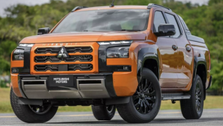 Điểm tin ô tô 27/5: Bán tải Mitsubishi Triton giảm sâu ‘đấu’ Ranger, Hyundai Elantra bản mới lộ diện