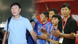 HLV Kim Sang-sik trở về Hàn Quốc, thuyền trưởng ĐT Việt Nam bất ngờ nhận 'đặc quyền' hiếm có