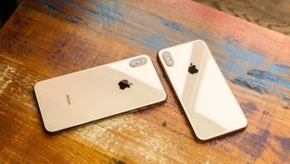 Giá iPhone XS Max tháng 6/2026: Chạm đáy sâu nhất mọi năm, màn OLED đẹp máy mượt cho nhu cầu cơ bản