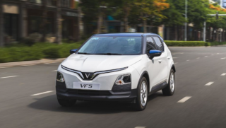 VinFast VF 5 bỏ xa Kia Sonet và Toyota Raize, tiếp tục ‘thống trị’ phân khúc SUV hạng A tháng 5/2026