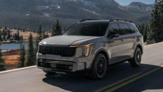 Kia Sorento có bản thuần điện mới: ‘Kèn cựa’ Hyundai Santa Fe, Ford Everest trong cuộc đua SUV 7 chỗ