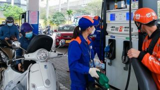 Giá xăng dầu hôm nay 30/6: Xăng E5, E10, dầu diesel chưa thoát nhịp giảm, dầu thô tăng phiên thứ hai