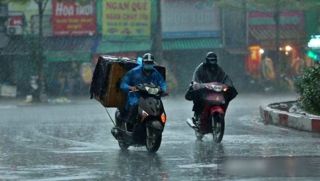 Hà Nội xuất hiện vùng mây dông, nhiều khu vực có thể đón mưa trong vài giờ tới
