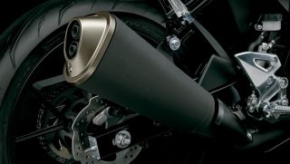 Suzuki chính thức ra mắt ‘vua côn tay’ 150cc mới giá 70 triệu đồng: Phân khúc đẹp hơn Honda Winner R
