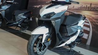 Tin xe trưa 8/7: Chính thức ra mắt ‘huyền thoại xe ga’ 125cc mới giá 84 triệu đồng, ‘chất’ hơn cả Honda SH