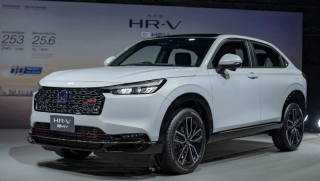 Honda HR-V, Toyota Camry và Ford Ranger đồng loạt giảm giá niêm yết trong tháng 7/2026