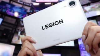 Lenovo Legion Y700 Infinite lộ cấu hình: Snapdragon 8 Elite Gen 5, màn hình OLED 8 inch, hỗ trợ kết nối 5G