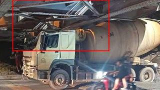 Diễn biến mới vụ xe trộn bê tông đâm gầm cầu Long Biên, kết quả kiểm tra tài xế gây chú ý