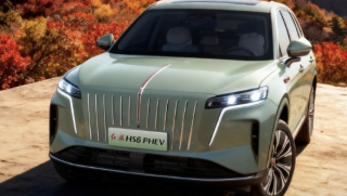 SUV hạng sang giá bình dân 709 triệu: ‘Chung mâm’ với Toyota Highlander, chạy hybrid, tiết kiệm xăng