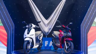 VinFast chính thức ra mắt xe máy điện Kinet và Kyo: Thiết kế đẹp hơn xe xăng, giá từ 30 triệu đồng