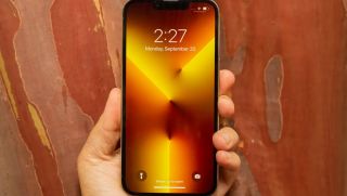 Đây là iPhone 3 mắt màn 120Hz rẻ nhất Việt Nam, camera xịn ăn đứt cả iPhone 17, iPhone Air mới
