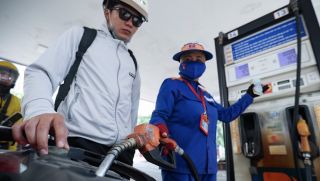Dự báo giá xăng dầu kỳ điều hành ngày mai 23/7: Có thể tăng đột biến, xăng E10 RON95 và E5 RON92 sẽ không còn rẻ?