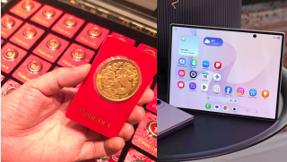 Giá vàng hôm nay tối 24/7 quay đầu bật tăng, SJC trở về mốc 140,5 triệu, giá Samsung Z Fold 8 Ultra bao nhiêu?