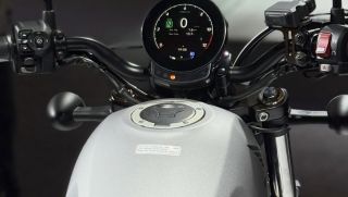 Tin xe máy 8/8: ‘Huyền thoại côn tay’ kinh điển của Honda ra mắt, đẳng cấp hơn Winner R, giá cực rẻ?