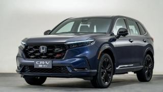 Đây có thể là Honda CR-V thế hệ mới: Cụm đèn thiết kế 2 tầng, mang dáng dấp Avancier