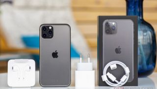 iPhone 3 mắt rẻ nhất Việt Nam là đây, sang, xịn hơn iPhone 17e mới, đe nẹt Galaxy S26