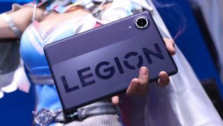 Tablet gaming Lenovo Legion Y700 Infinite OLED lộ ảnh thực tế trước ngày ra mắt