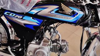 Honda chính thức mở bán ‘huyền thoại côn tay’ 72cc mới giá 15 triệu đồng: Rẻ và cổ điển hơn Winner R