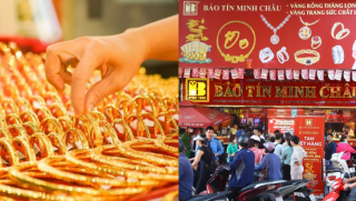 Bảng giá vàng hôm nay 28/8: Vàng trong nước sáng giảm tối lại tăng đột ngột, giá cả không đồng thuận