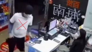 Diễn biến mới vụ người đàn ông bịt mặt khống chế nữ nhân viên cửa hàng ở Hải Phòng, nghi cướp tài sản
