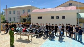 Hé lộ nguồn cơn 25 thiếu niên mang hung khí hỗn chiến sau những bình luận trên Tiktok
