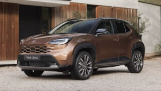 Điểm tin ô tô 8/9: Yaris Cross đảm nhiệm đầu tàu doanh số toàn hãng, Toyota Camry 2027 trình làng