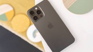 iPhone 13 Pro cũ rẻ như bèo tháng 9, trang bị áp đảo iPhone 17e mới nhưng rẻ tới hơn 8 triệu