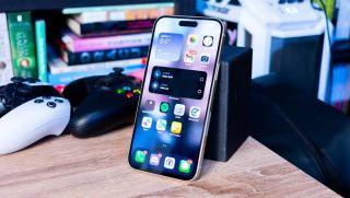 iPhone màn 6.7 inch với Dynamic Island rẻ nhất Việt Nam là đây, xịn không lép vế iPhone 18 Pro