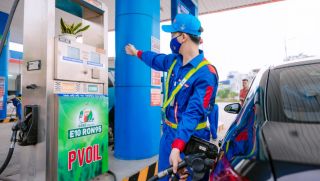 Giá xăng dầu hôm nay 23/9: Dầu diesel sắp rẻ trở lại, E10 và RON 92 xuống 21.000 đồng/lít? Giá lăn bánh VinFast VF 9 mềm