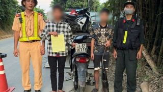 Danh tính nam sinh 15 tuổi lái xe không biển số ‘thông chốt’ ở Lào Cai