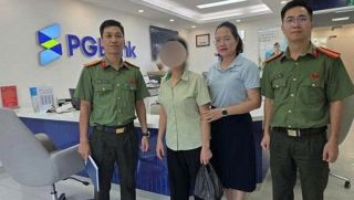 Nữ công nhân SN 1979 có giao dịch đáng ngờ, nhân viên ngân hàng trình báo ngay công an và cái kết