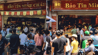 Cập nhật giá vàng trưa hôm nay 13/10: Vàng miếng SJC giảm 2,5 triệu/lượng so với tháng 9, vàng nhẫn mất giá sâu hơn