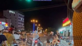 Vụ nhóm thanh niên hành hung nhau giữa đường ở Nha Trang: Công an thông tin mới