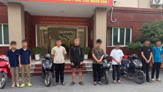Lời khai nhóm quái xế tụ tập gây rối trước cổng SVĐ Mỹ Đình, đối tượng nhỏ nhất sinh năm 2012